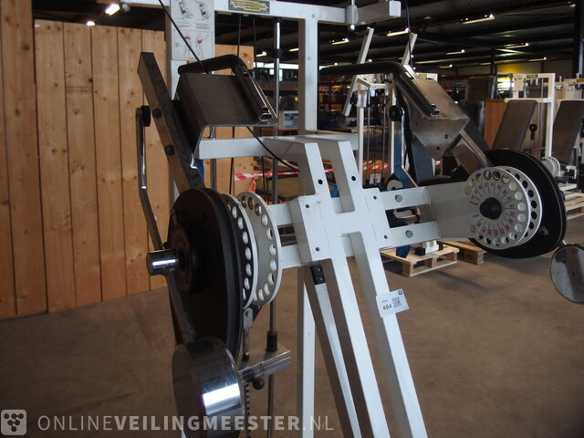 Technogym cheap pullover machine