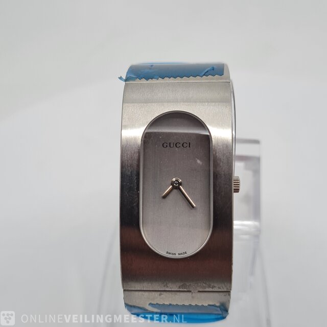 gucci 2400l watch