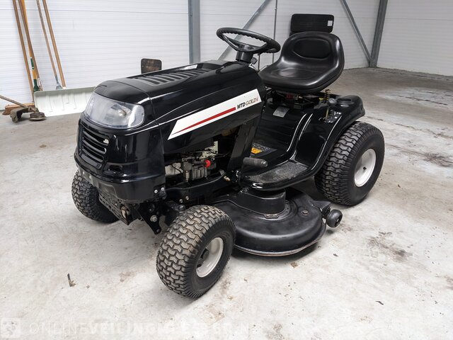 Riding mower Mtd Gold 175 107 Onlineauctionmaster