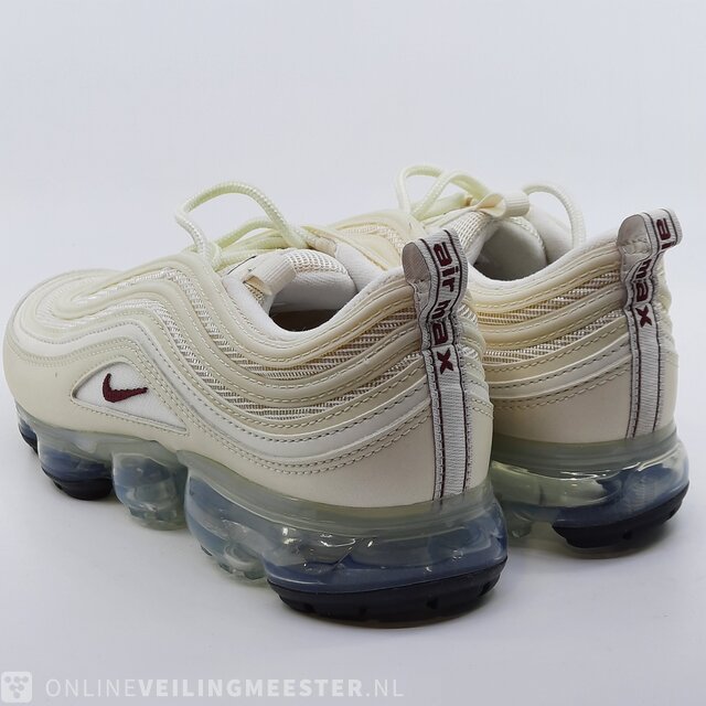 Pair of sneakers size 40 Nike W Air Vapormax 97 A04542 900