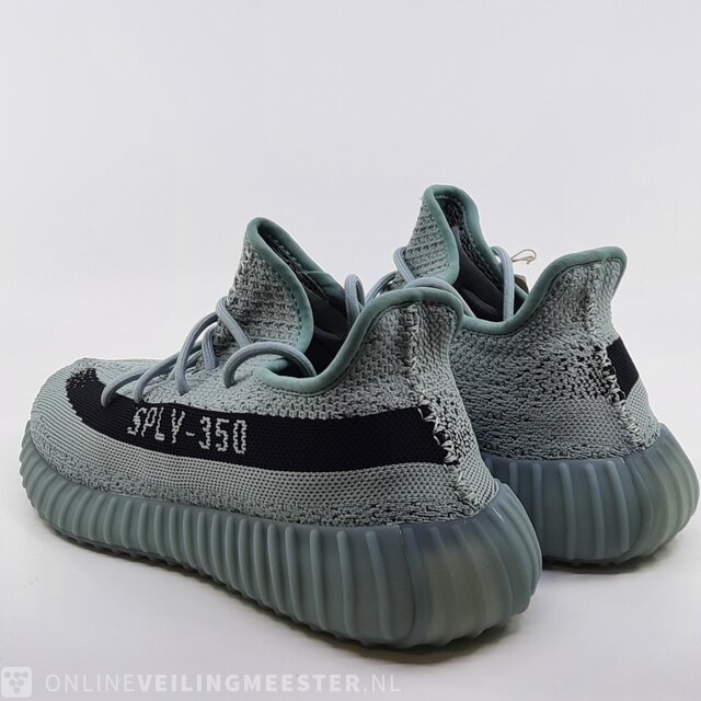 Adidas yeezy outlet maat 44