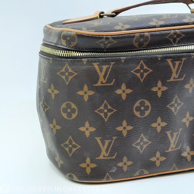 Vuitton toilettas -  Nederland