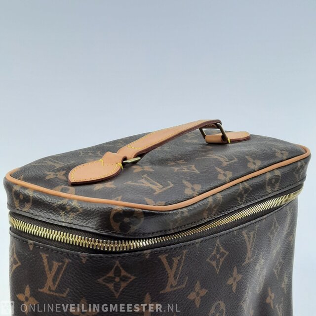 Vuitton toilettas -  Nederland