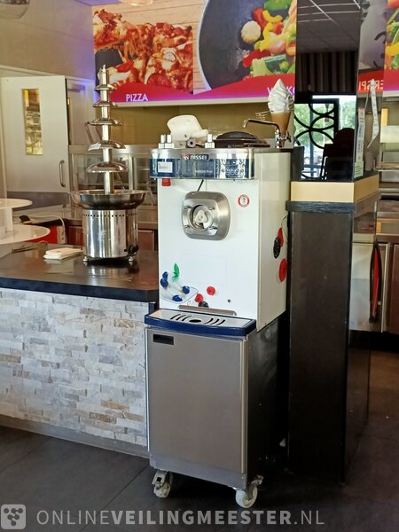 nissei soft serve machine