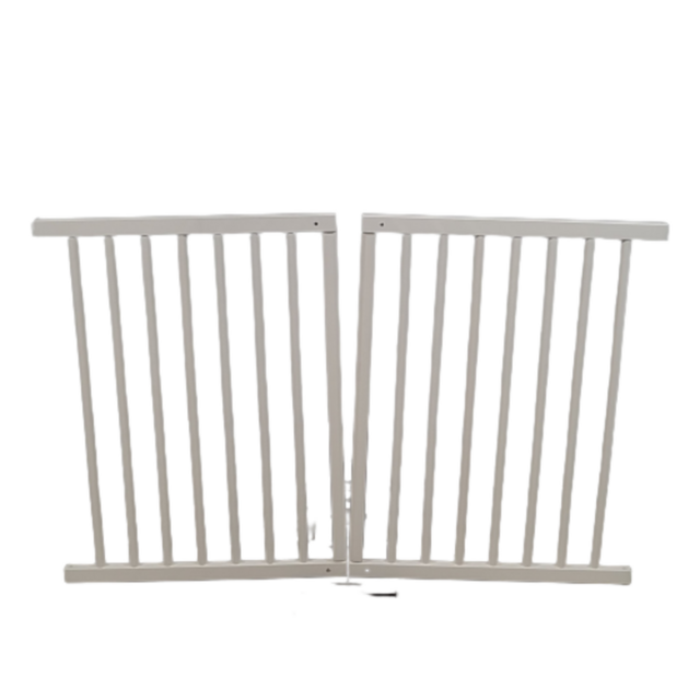 3x Stair gate Baby Dan, Flexi fit beechwood » Onlineauctionmaster.com