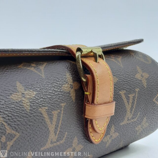 Watch bag Louis Vuitton » Onlineauctionmaster.com