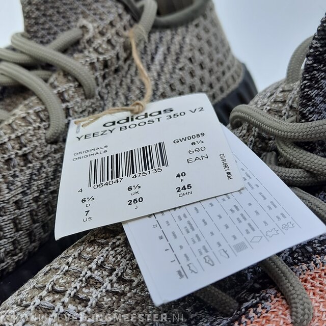 Adidas yeezy shop maat 40